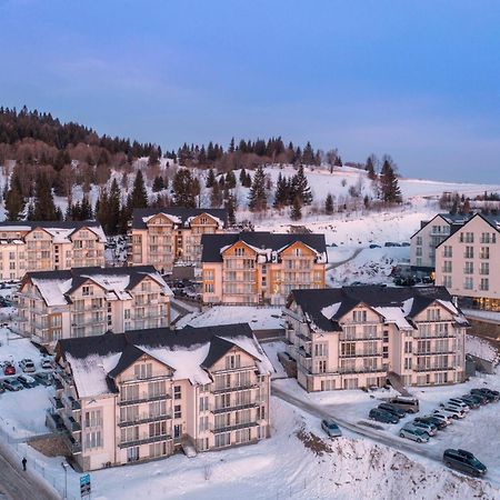 Apartamenty Czarna Gora Is 8 Heudorf Exterior foto