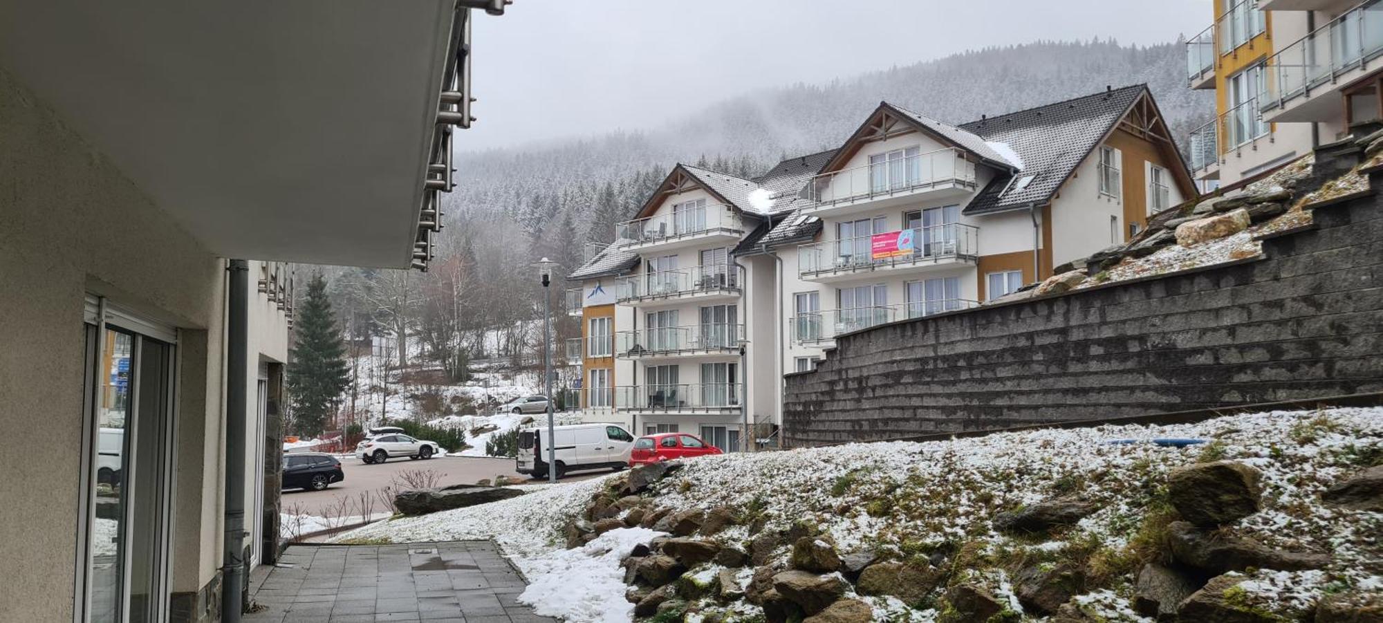 Apartamenty Czarna Gora Is 8 Heudorf Exterior foto